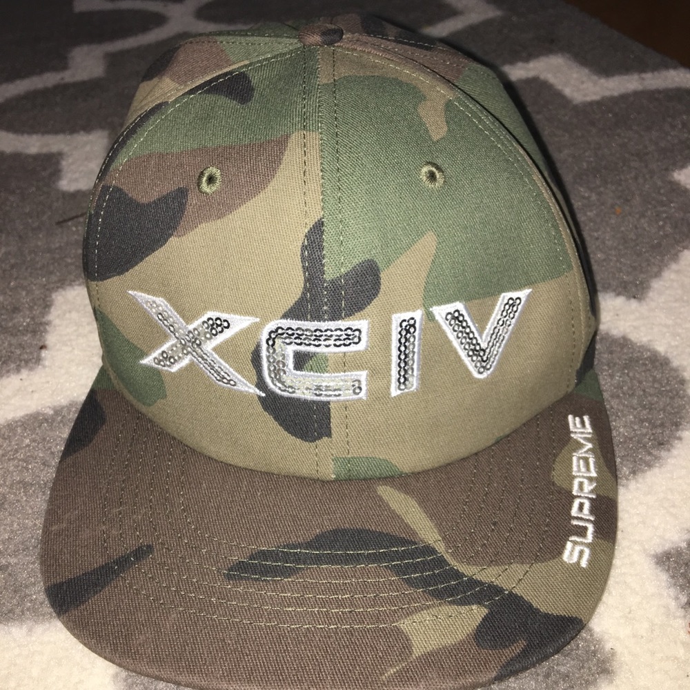 Supreme hat